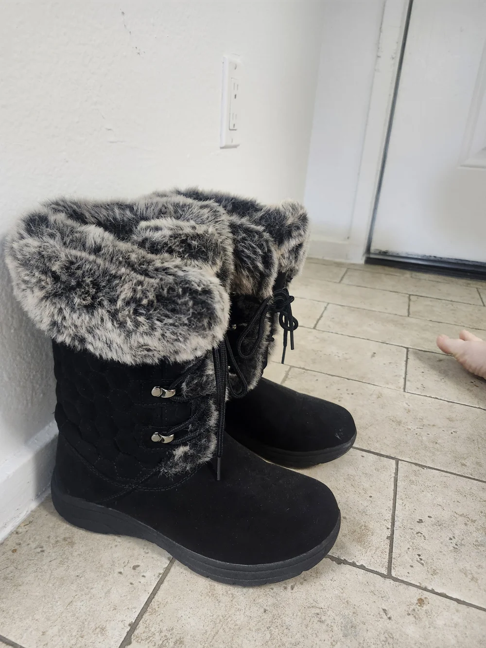 Black Faux Fur Trim Lace Up Winter Boots